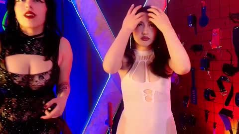 Snapshot of mranii_queen_bdsm_ chatting on November 2025 03:08:02 AM mranii_queen_bdsm_ online show from November 2025 03:08:02 AM