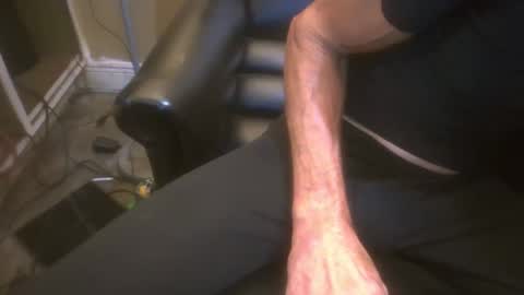 Snapshot of mrbiggirth69 chatting on October 2025 12:03:02 PM mrbiggirth69 online show from October 2025 12:03:02 PM