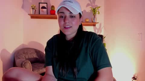 Laura online show from February 2025 03:07:02 AM