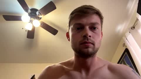 Snapshot of mrcoolguy68 chatting on December 2024 09:20:02 PM mrcoolguy68 online show from December 2024 09:20:02 PM