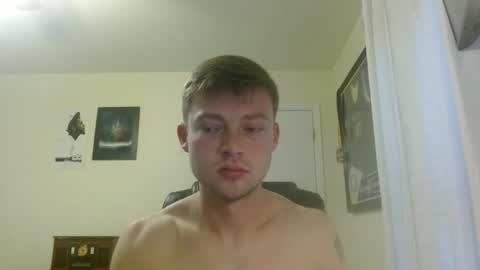 Snapshot of mrcoolguy68 chatting on January 2025 01:32:01 PM mrcoolguy68 online show from January 2025 01:32:01 PM