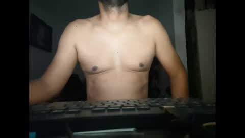 Snapshot of mrdongato01 chatting on December 2024 11:06:01 AM Gato online show from December 2024 11:06:01 AM