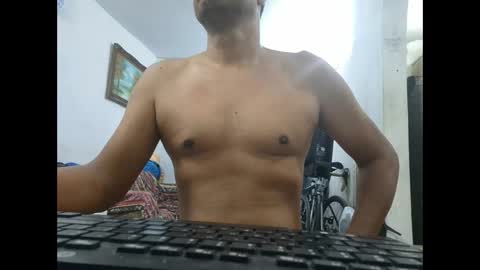 Snapshot of mrdongato01 chatting on January 2025 02:46:01 PM Gato online show from January 2025 02:46:01 PM