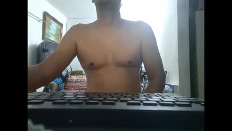Snapshot of mrdongato01 chatting on February 2025 02:48:02 AM Gato online show from February 2025 02:48:02 AM