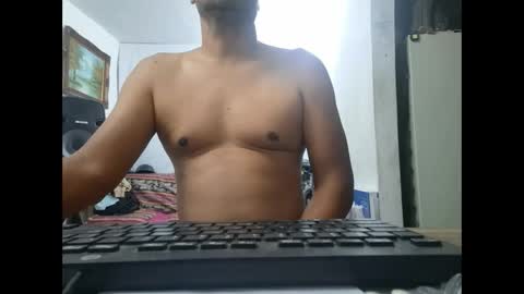 Snapshot of mrdongato01 chatting on March 2025 02:58:01 AM Gato online show from March 2025 02:58:01 AM