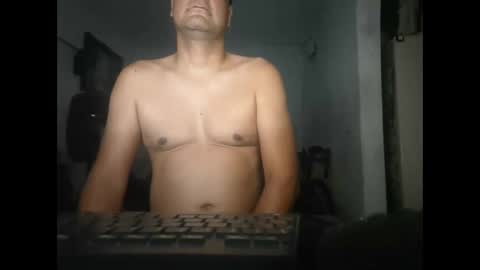 Snapshot of mrdongato01 chatting on March 2025 10:11:02 AM Gato online show from March 2025 10:11:02 AM