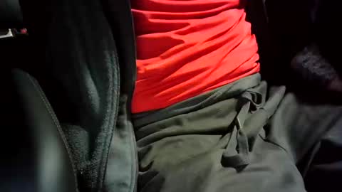 Snapshot of mrf388 chatting on October 2025 06:10:02 AM IwantU2WatchME online show from October 2025 06:10:02 AM