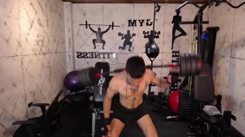 mrjustin_ online show from October 2025 08:09:02 PM