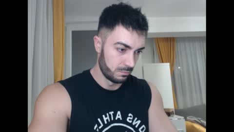 MrLuck online show from February 2025 04:54:01 PM