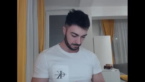 MrLuck online show from February 2025 03:59:02 PM