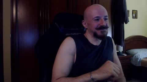 Antony online show from November 2025 06:19:02 PM