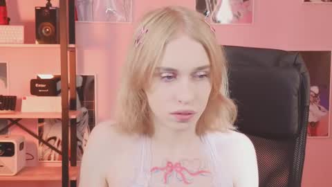 Barbie online show from October 2025 06:32:02 AM