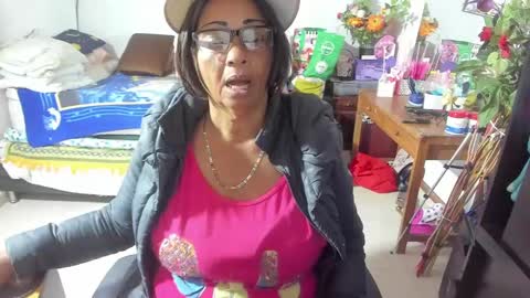 mrs_mommy online show from September 2025 10:04:01 PM