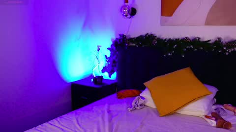 Molly online show from December 2024 08:37:02 AM