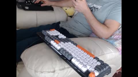 Mr. Dan online show from November 2025 11:10:01 AM