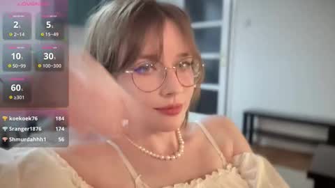 ms_christiana online show from November 2025 09:14:01 PM