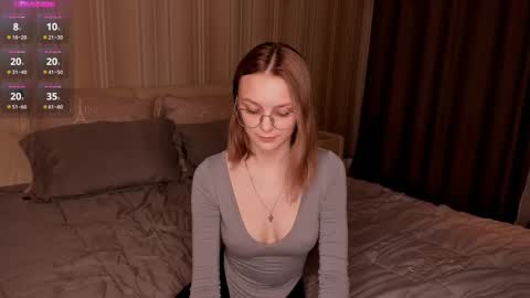 Elizabeth online show from February 2025 06:09:02 PM