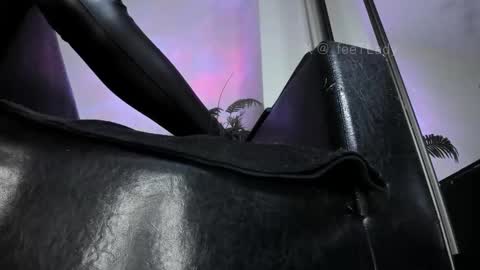 Snapshot of ms_enigma chatting on November 2025 04:39:01 PM Goddess. Miss. Lady. Queen. Madam Milady online show from November 2025 04:39:01 PM