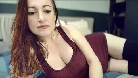 Snapshot of ms_mel chatting on December 2024 09:39:02 AM Melanie online show from December 2024 09:39:02 AM