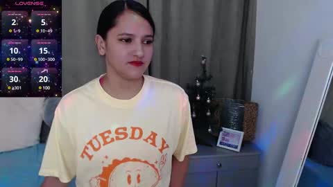 Snapshot of ms_valentina_01 chatting on December 2024 11:53:02 PM Valentina  online show from December 2024 11:53:02 PM