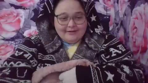 Snapshot of mscamirose15 chatting on November 2025 08:07:01 PM Ms. Cami Rose online show from November 2025 08:07:01 PM