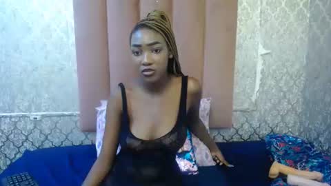 mssmileyxx online show from September 2025 06:19:02 PM