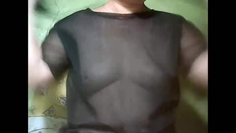 Snapshot of muffy_bunny chatting on March 2025 06:54:02 PM muffy_bunny online show from March 2025 06:54:02 PM
