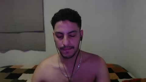 Snapshot of mugiwaraed chatting on November 2025 11:00:02 AM Eduard online show from November 2025 11:00:02 AM