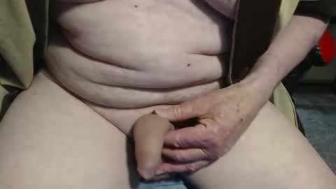 Snapshot of mulldoon1950 chatting on November 2025 12:05:01 PM mulldoon1950 online show from November 2025 12:05:01 PM