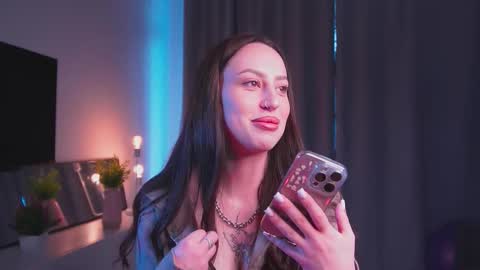 Snapshot of multifruiti chatting on September 2025 04:58:01 AM Kira online show from September 2025 04:58:01 AM