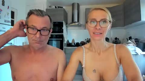 Snapshot of munishpunish chatting on October 2025 07:00:02 AM LOVELY JULIA Peter DAY online show from October 2025 07:00:02 AM