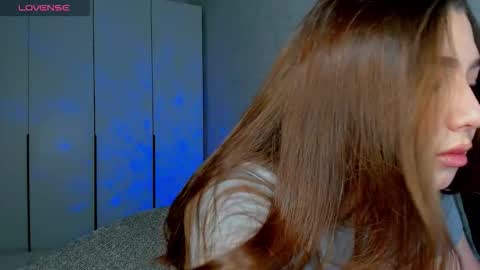 Kaya online show from November 2025 08:42:01 PM