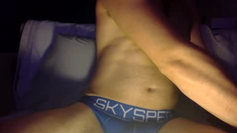 muscleedgernips online show from September 2025 06:24:01 AM