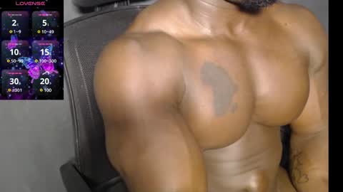 musclegod23 online show from December 2024 08:13:01 AM