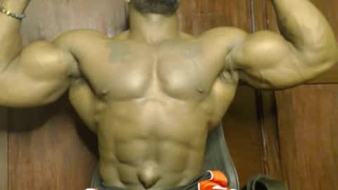 Snapshot of musclegodsammy23 chatting on September 2025 12:16:01 AM musclegod23 online show from September 2025 12:16:01 AM