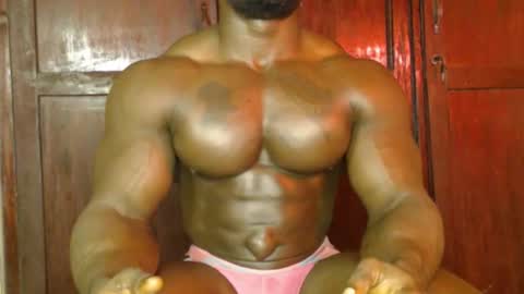 Snapshot of musclegodsammy23 chatting on October 2025 12:00:02 AM musclegod23 online show from October 2025 12:00:02 AM