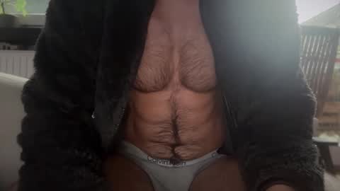 musclehair3 online show from December 2024 09:40:02 AM