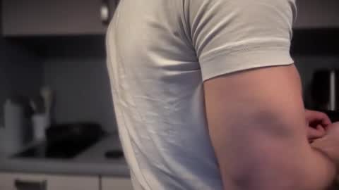 musclehair3 online show from September 2025 08:47:02 PM