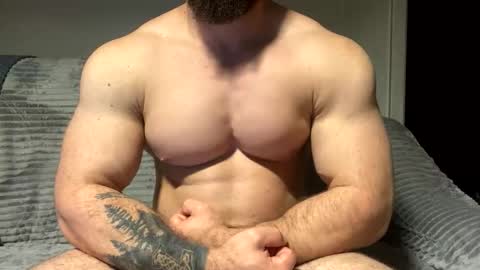 muscularjuggler online show from November 2025 05:37:01 PM