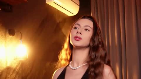 MuseSolis online show from February 2025 10:40:02 PM