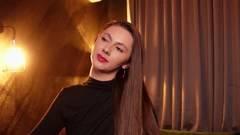 MuseSolis online show from February 2025 02:09:02 AM