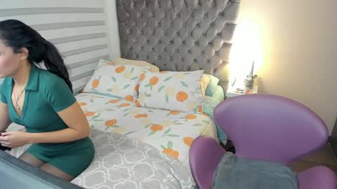 VALENTINA Luna  online show from December 2024 05:50:02 AM