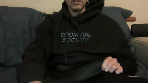 Snapshot of muupp69 chatting on December 2024 08:18:01 PM muupp69 online show from December 2024 08:18:01 PM