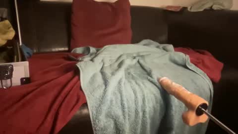 Snapshot of my_dirty_office chatting on December 2024 09:17:01 PM my_dirty_office online show from December 2024 09:17:01 PM