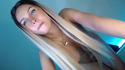 Snapshot of my_other_half chatting on January 2025 10:56:01 AM Serena online show from January 2025 10:56:01 AM