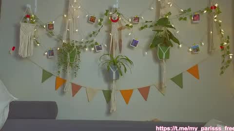  PARIS   online show from October 2025 04:57:02 AM