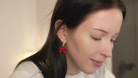 STELLA online show from December 2025 08:39:02 PM