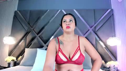 Mariana Evans online show from October 2025 11:32:02 AM