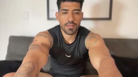 Myke esthetic online show from January 2025 03:22:01 AM