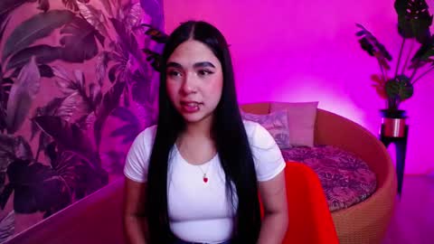 Snapshot of myla_rossi chatting on November 2025 08:43:02 PM myla rossi online show from November 2025 08:43:02 PM